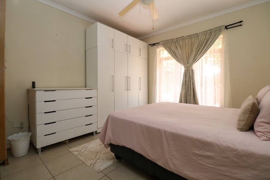 3 Bedroom Property for Sale in Flamwood North West